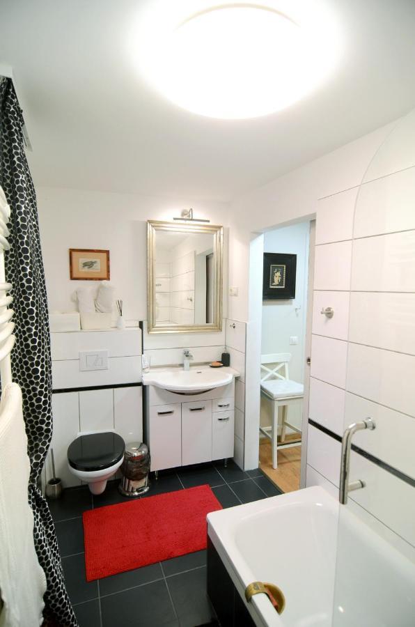 Filia Apartman إغير المظهر الخارجي الصورة